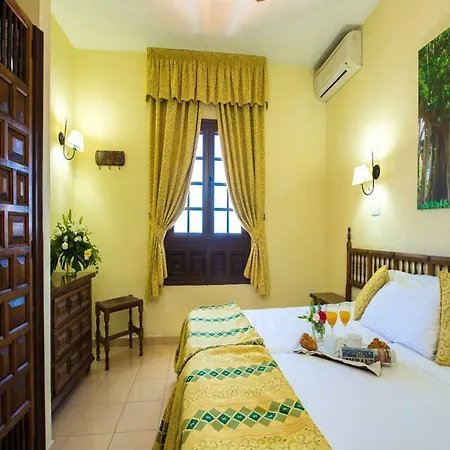 Ξενοδοχείο με διαμερίσματα Ona Rosas Puerto de Santiago (Tenerife)