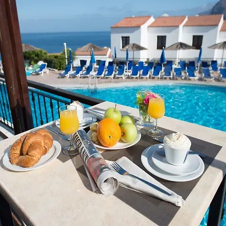 Ona Rosas Puerto de Santiago (Tenerife)