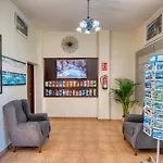 Ona Rosas شقة فندقية 4*