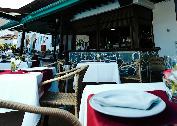 Ona Rosas Апарт-отель Пуэрто-де-Сантьяго