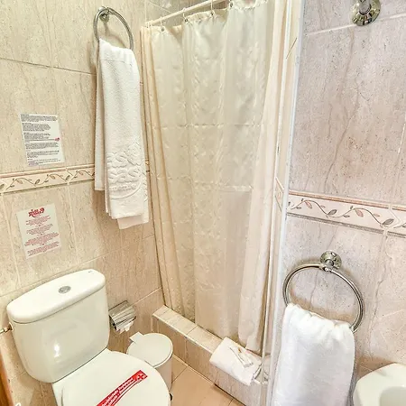 Apartmanhotel Ona Rosas 4*