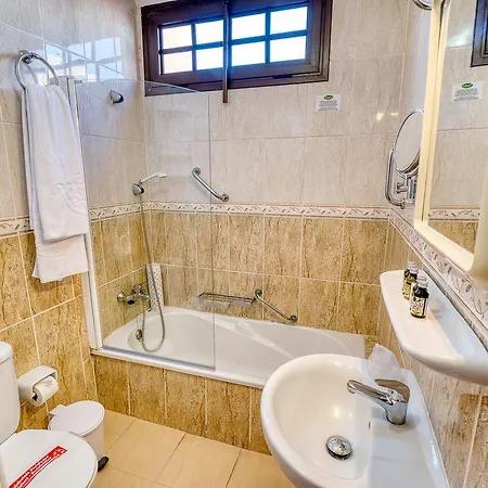 Apartmanhotel Ona Rosas 4*