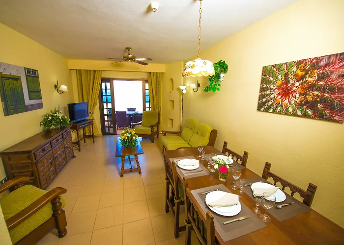 Ona Rosas Apartmanhotel