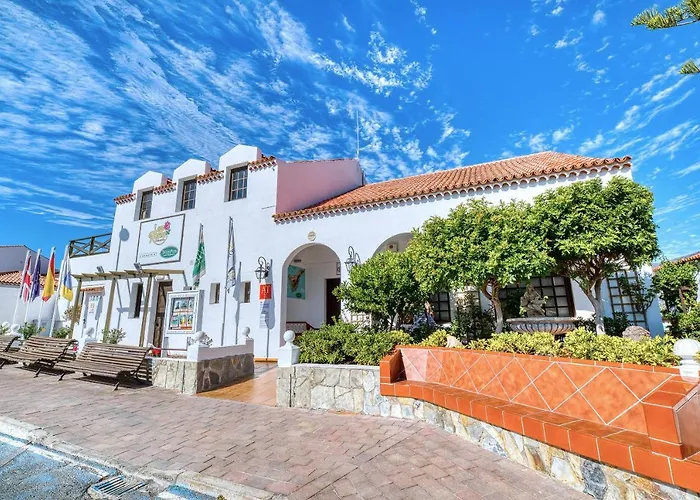 Apart Otel Ona Rosas