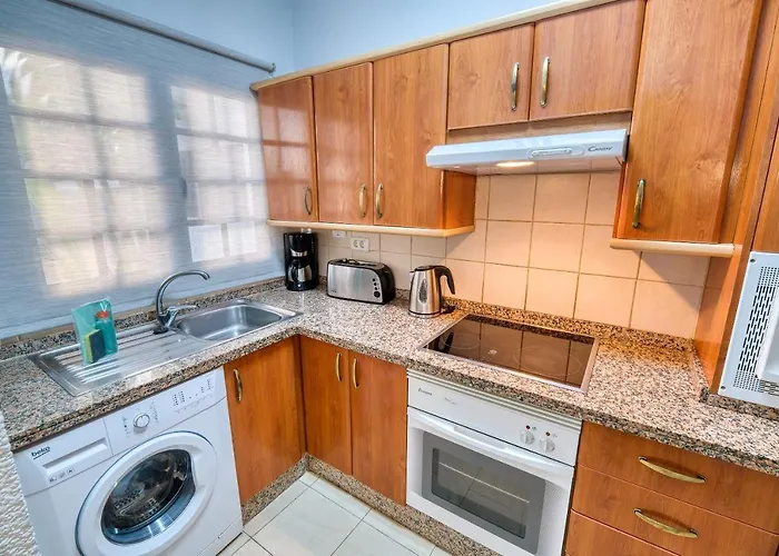 Ona Rosas Puerto de Santiago